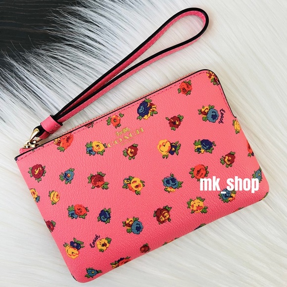 COACH Mini Vintage Rose Print Corner Zip Wristlet - Picture 2 of 15